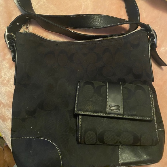 Black Signature Coach Purse/Wallet Set